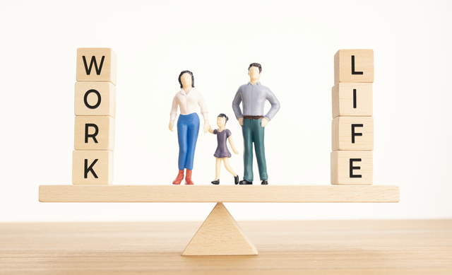 wooden-blocks-seasaw-balance-between-life-and-work-with-family-figurines-8 Strategies to Get Better Life Balance